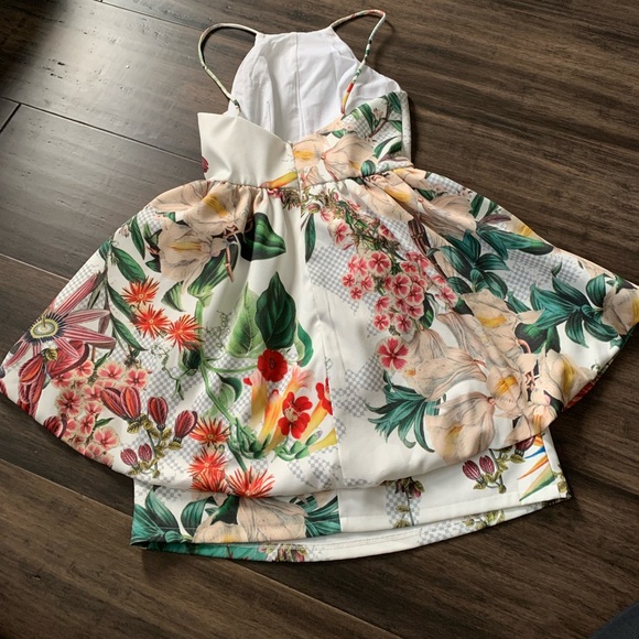 AVA white floral dress with overlay - Picture 11 of 16
